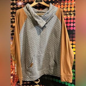 Maurice’s XL Sweatshirt!